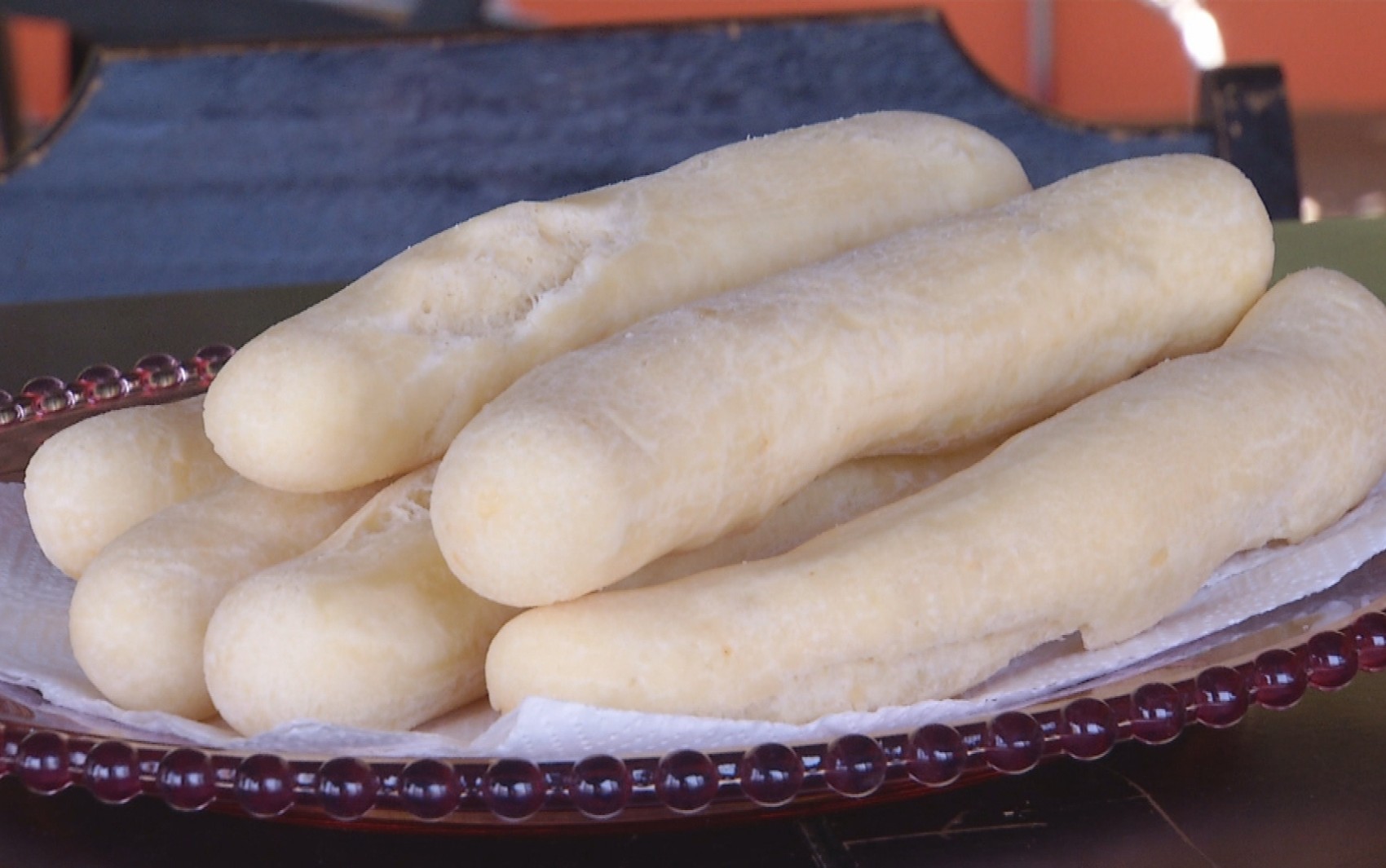 Biscoito de polvilho frito: Prato do Dia ensina receita de petisco com queijo para acompanhar lanche da tarde