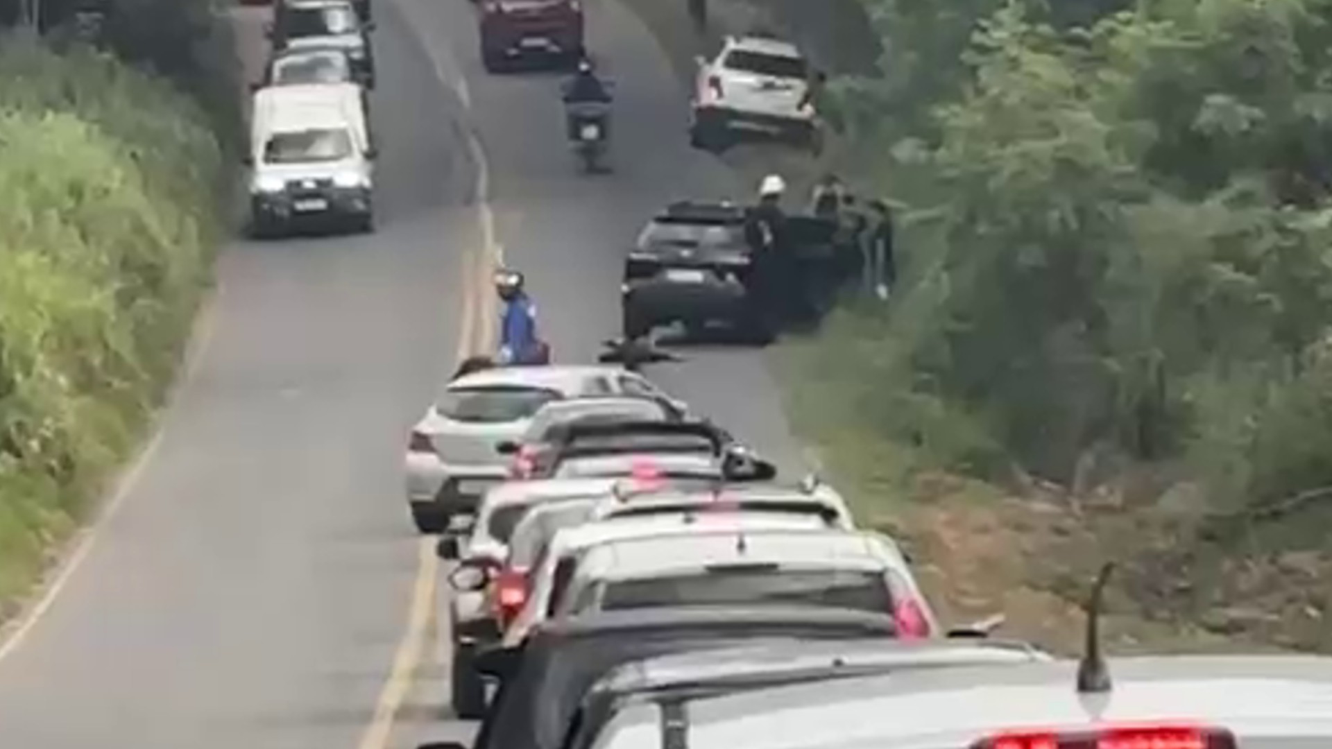 Motociclista morre em acidente com carro em estrada vicinal entre Iperó e Sorocaba