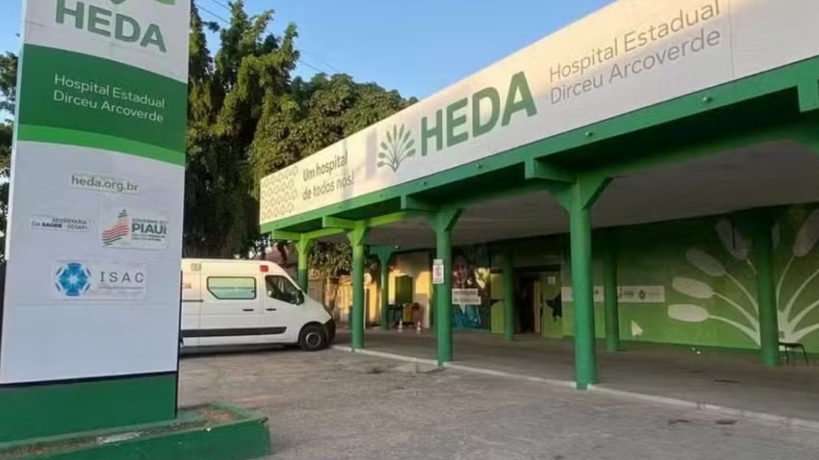 Baleado, homem se enrola em saco plástico para escapar de homicídio no litoral do Piauí