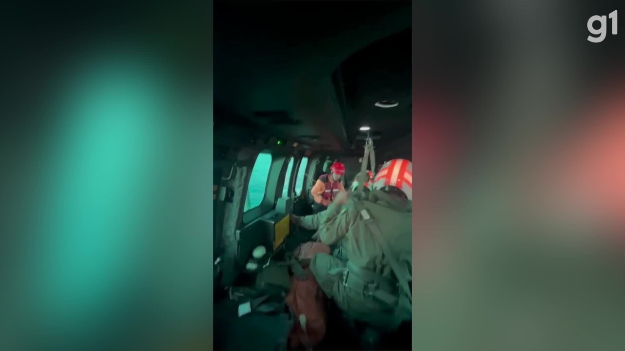 Marinha faz resgate aéreo de tripulante ucraniano com suspeita de infarto em alto-mar; VÍDEO - Portais