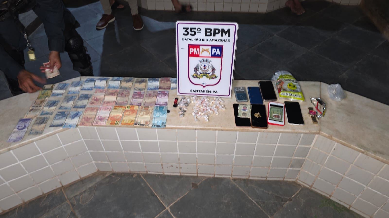 Operação ‘Cavaleiro de Aço’ prende casal por tráfico de drogas na Área Verde, em Santarém