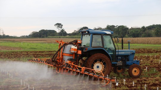 Governo lança programa para diminuir o uso de agrotóxicos na agricultura - Medida tem como objetivo diminuir o uso dos agroquímicos considerados altamente perigosos ao meio ambiente ou à saúde humana.