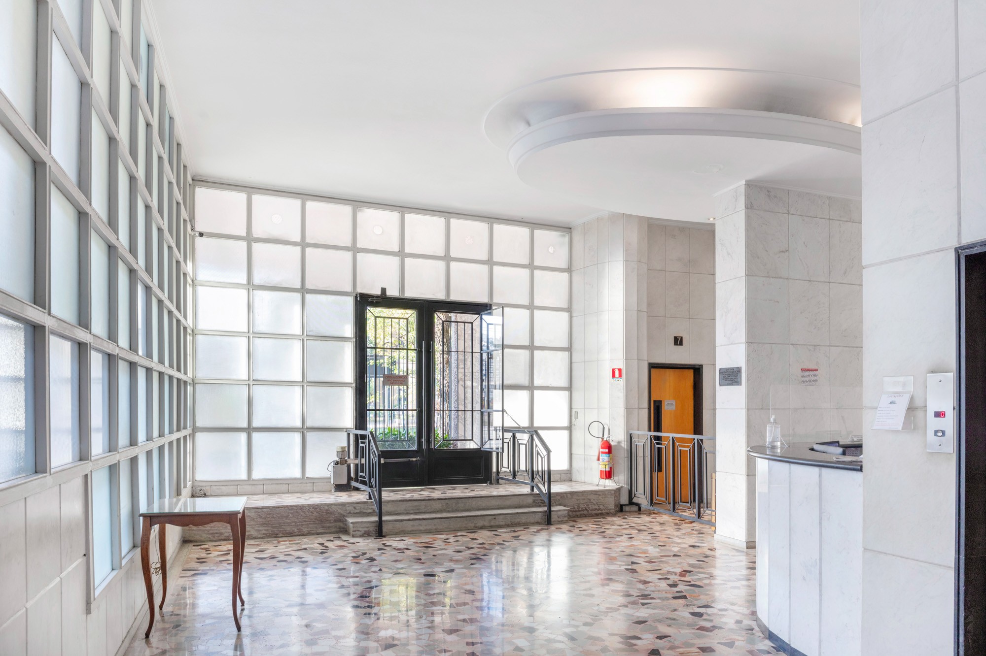 Edifício Planalto completa 70 anos com exposição que conta história de ícone da arquitetura de SP