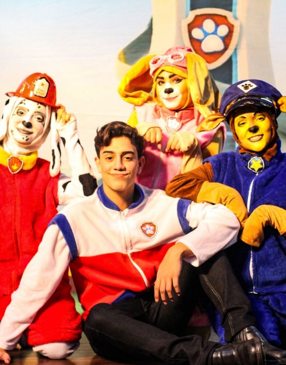 'O Natal da Turma dos Cachorros' no Teatro Brasília Shopping — Foto: Divulgação