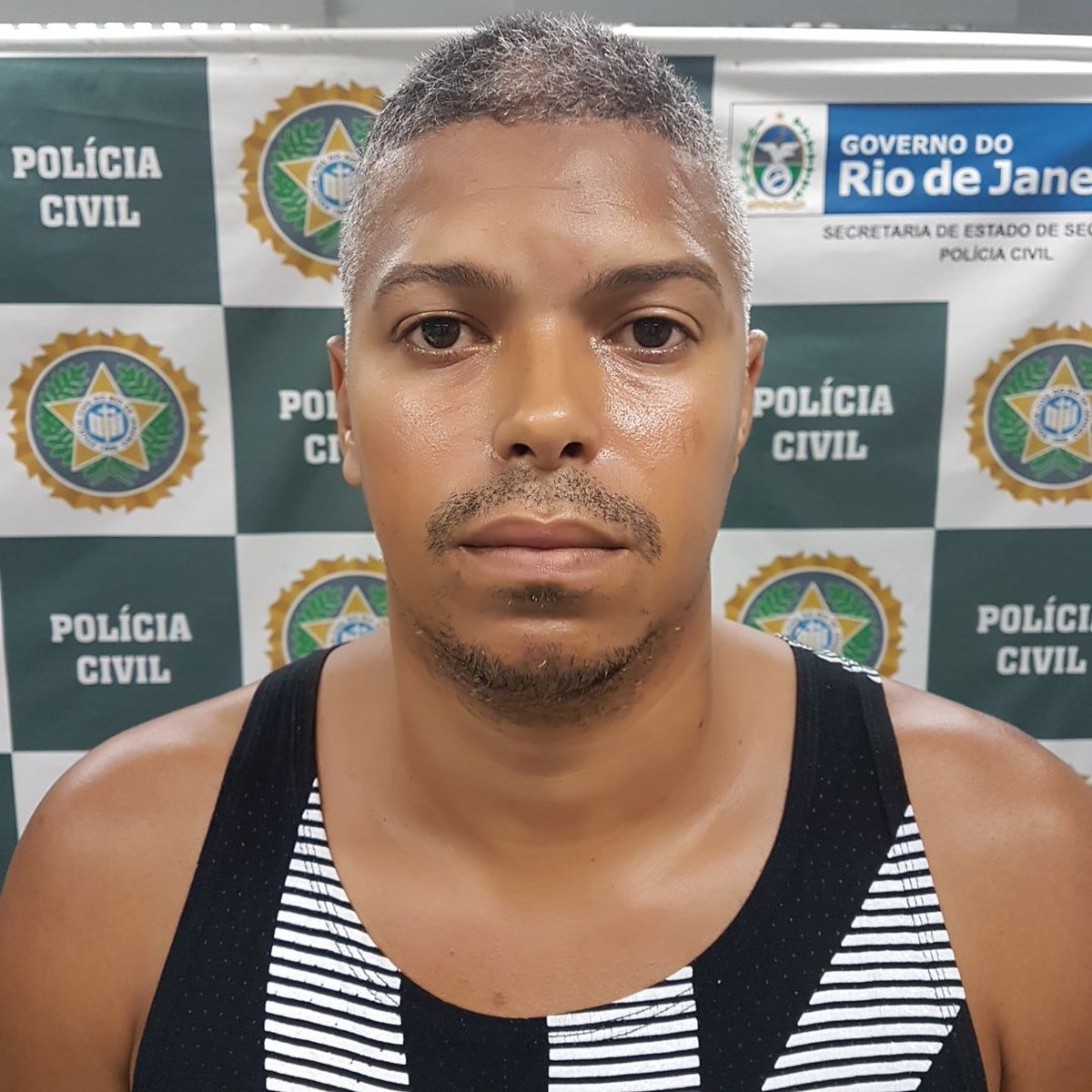 Polícia prende homem apontado como chefe de milícia em Queimados Rio