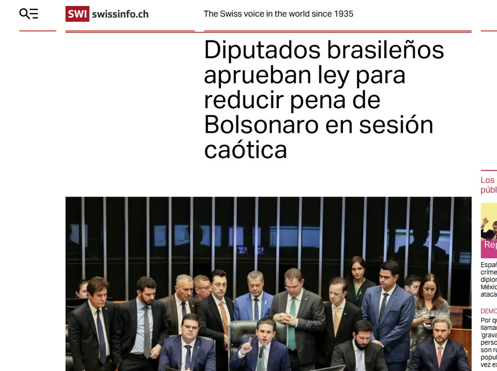 Reportagem do jornal Swiss Info, da Suíça, sobre a aprovação do PL da Dosimetria pela Câmara dos Deputados em 10 de dezembro de 2025. — Foto: Reprodução