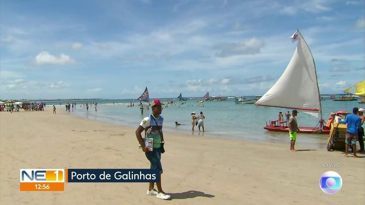 Depois de três dias de protestos, Porto de Galinhas começa a voltar à  normalidade