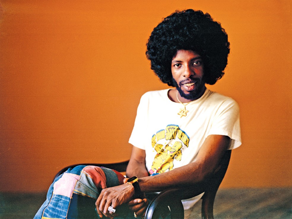 Sly Stone em 1975 — Foto: Divulgação/site oficial