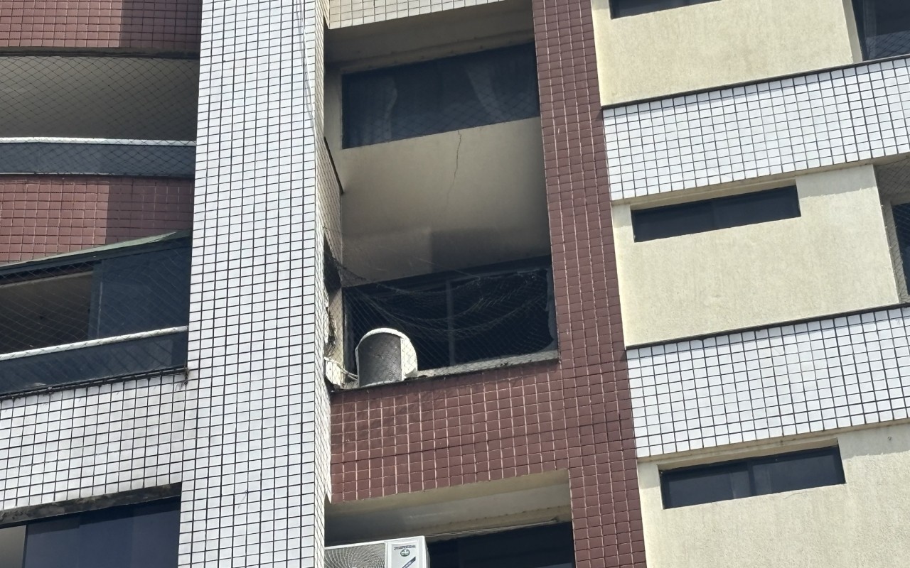 Incêndio é registrado em edifício na Zona Centro-Sul de Manaus