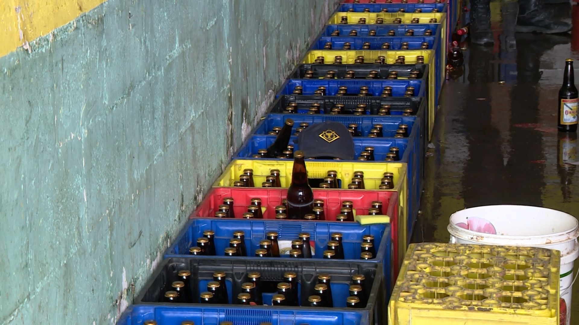 Guarda e Polícia Civil apreendem 14 mil garrafas de cerveja com rótulos falsificados em Campinas