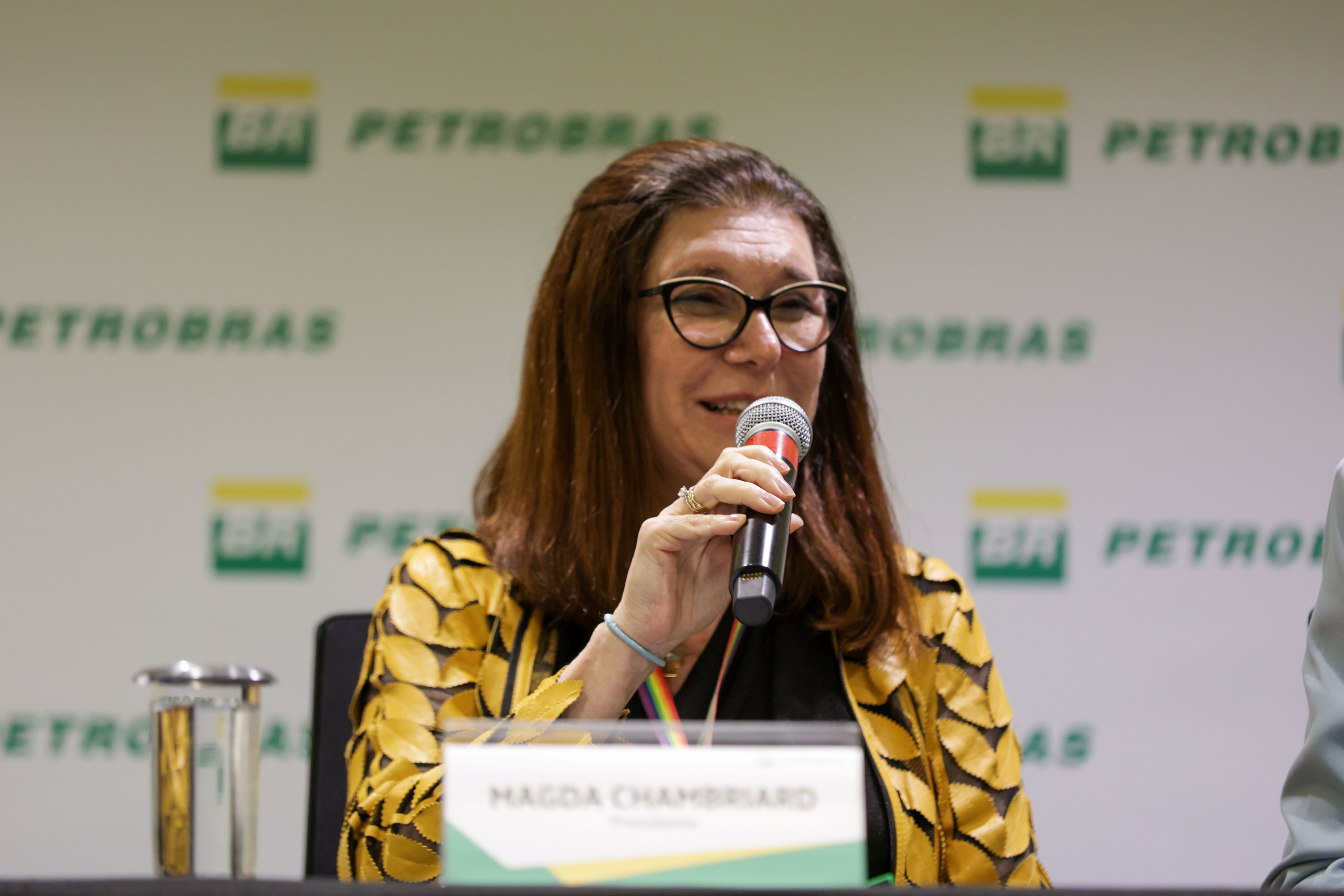 Petrobras fará esforço para pagar dividendos extraordinários neste ano, diz Magda Chambriard