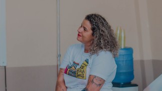 Idealizadora e coordenadora-geral do projeto, Ravena Carmo — Foto: Bia Campos/Poesia nas Quebradas