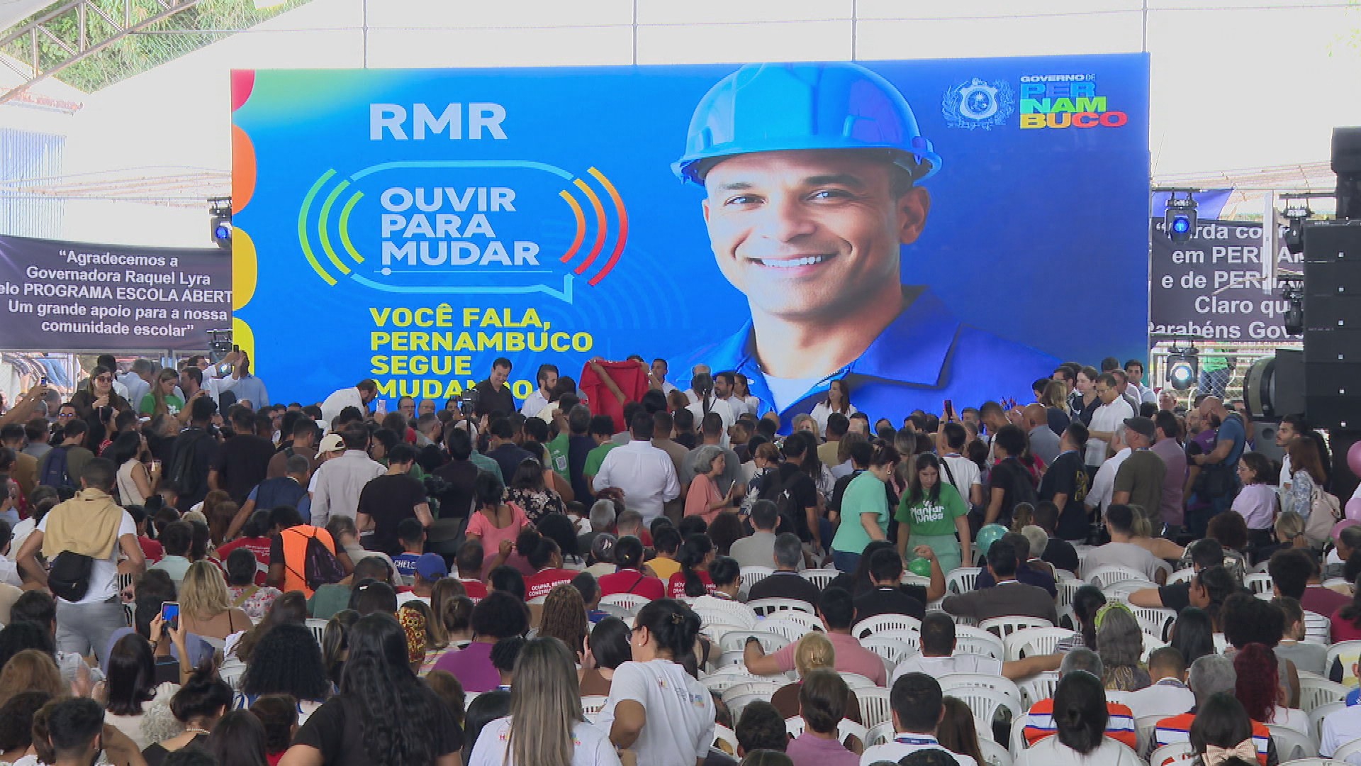 PE anuncia pacote de R$ 1 bilhão para reformar hospitais, construir maternidade, escolas técnicas e batalhão da PM