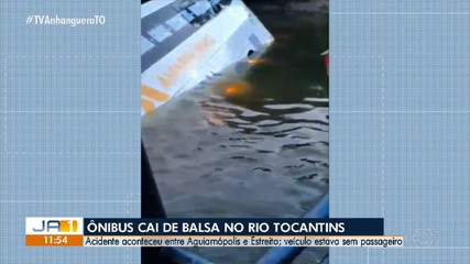 Ônibus cai de balsa no Rio Tocantins; saiba detalhes