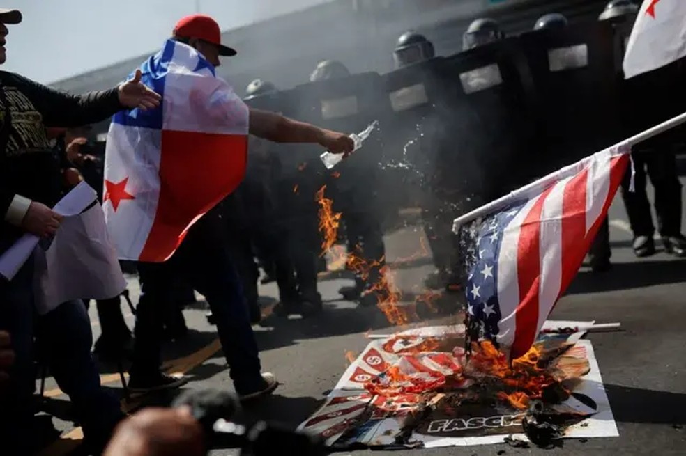 Neste fim de semana, ocorreram protestos na Cidade do Panamá contra a visita de Rubio. — Foto: EPA via BBC