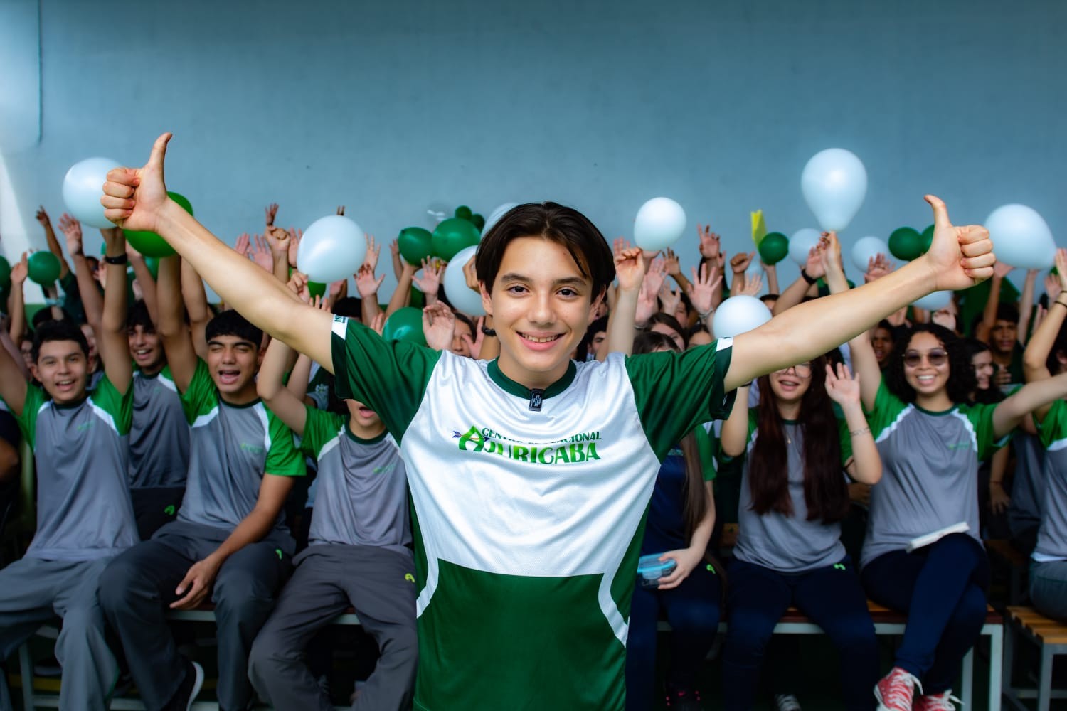 Amazonense de 13 anos supera 7 mil concorrentes e chega à semifinal do 'Pequenos Gênios'