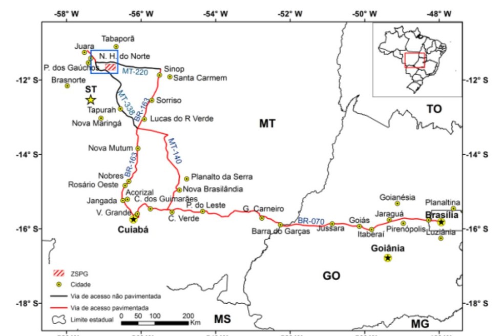 Mapa de localização e acesso à área de estudo (quadrado azul), onde se indica a Zona Sísmica de Porto dos Gaúchos (ZSPG) e o local do epicentro do terremoto da Serra do Tombador (ST), indicado com a estrela amarela — Foto: Tese de Doutorado: Sismicidade, esforços tectônicos e estrutura crustal - Lucas Vieira Barros