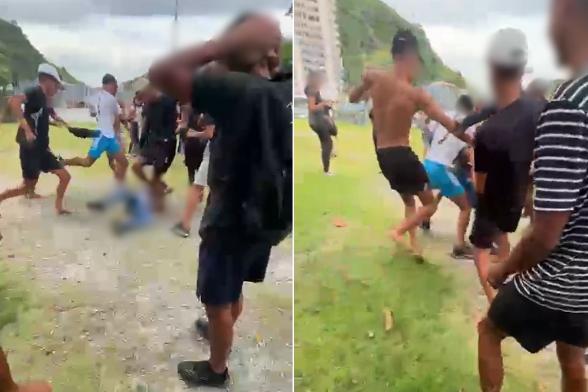 Adolescente é espancado por grupo na saída da escola no litoral de SP; VÍDEO