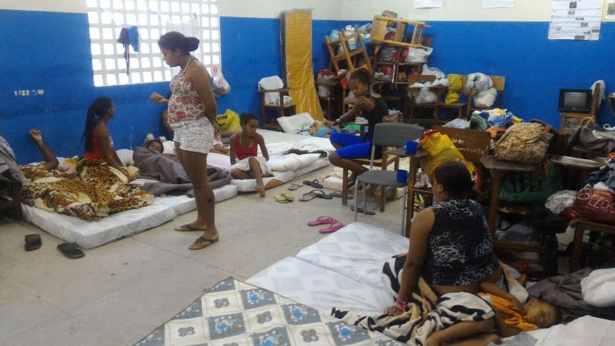 Sobe número de desabrigados e desalojados pelas chuvas e enchentes em ...
