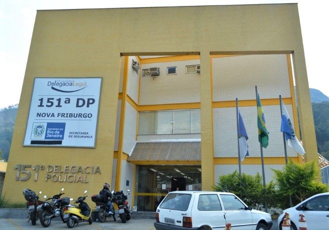 Dois suspeitos são presos por tráfico e associação para o tráfico em Nova Friburgo