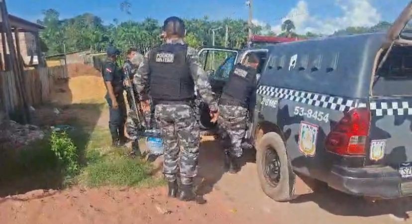 Suspeito de tráfico é preso com drogas escondidas em balde de tinta em Santarém