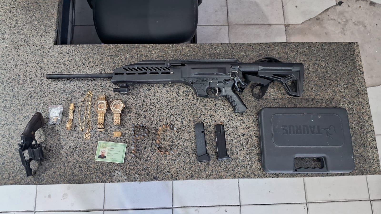 Foragido condenado por homicídio e tráfico é preso após romper tornozeleira no MA