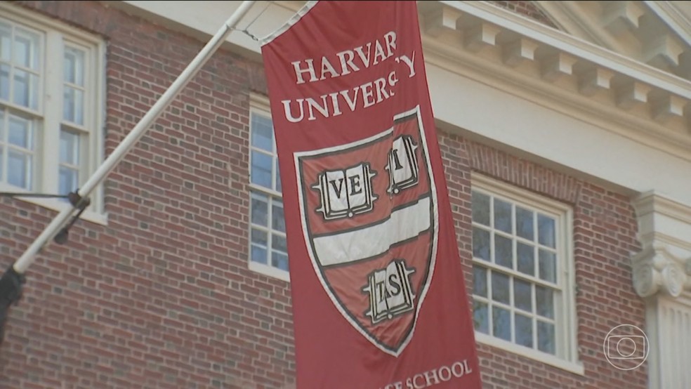 Harvard, uma das instituições de ensino de maior prestígio no mundo — Foto: Jornal Nacional/ Reprodução