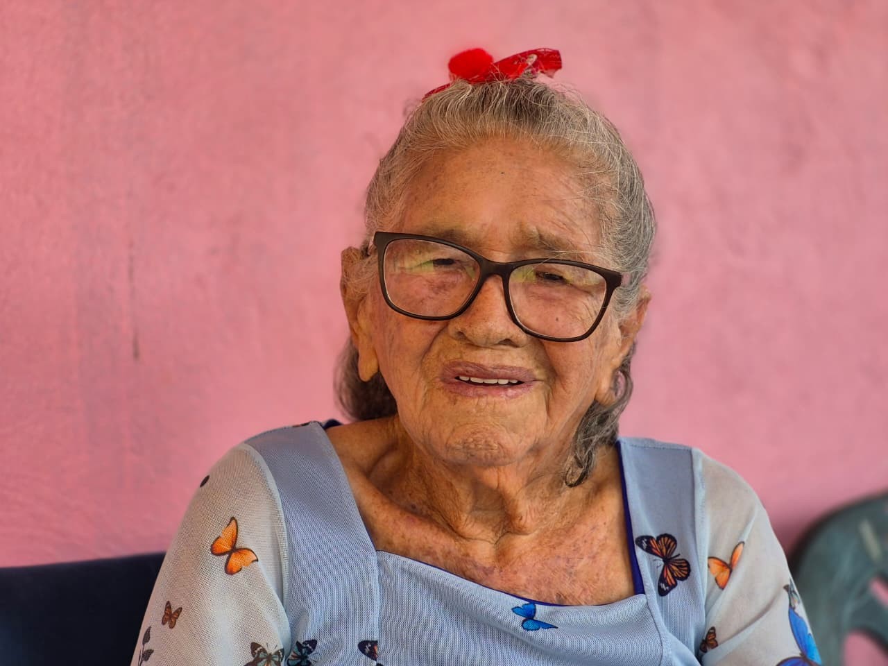 Mulher que se aposentou aos 101 anos tentou cinco vezes antes de ter benefício reconhecido em RR
