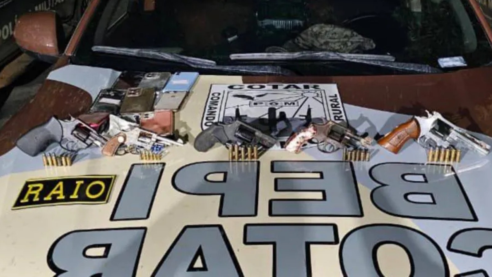 Cinco criminosos morrem em confronto com policiais no Ceará