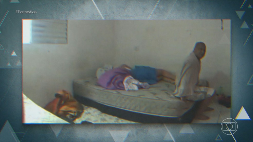 Fantástico teve acesso com exclusividade às imagens do resgate de Marcelinho e da amiga. — Foto: Reprodução/TV Globo