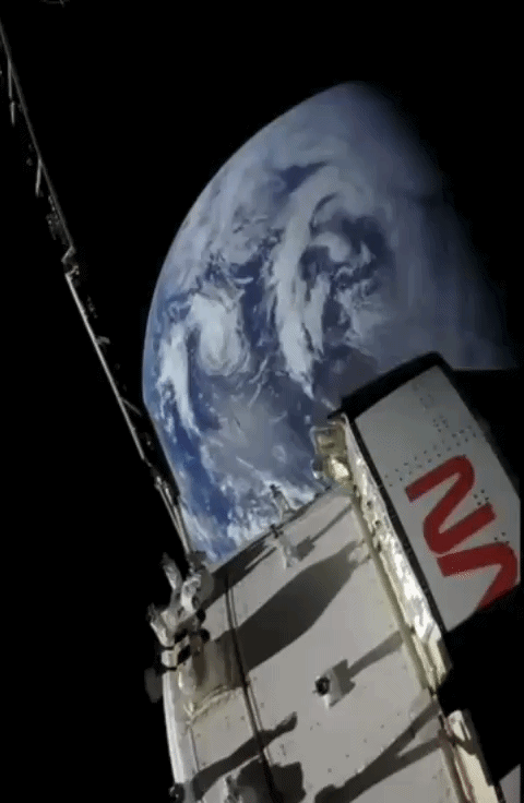 Começa o pouso da Artemis II na Terra; cápsula enfrenta reentrada crítica após viagem à Lua