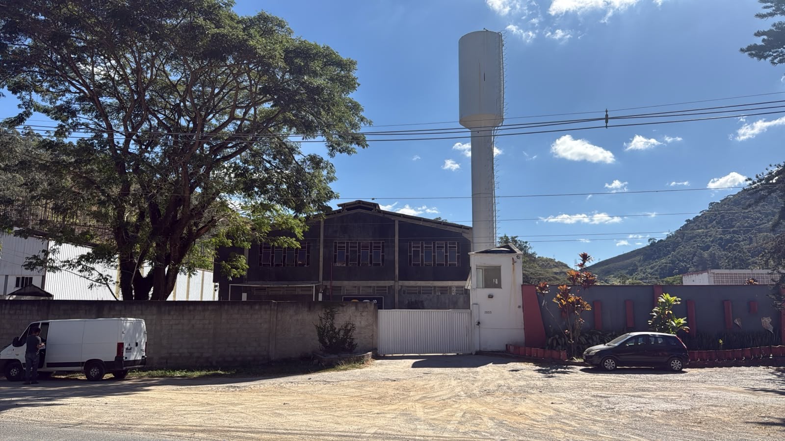 Trabalhador morre após ser atingido por peça em lavanderia de Juiz de Fora