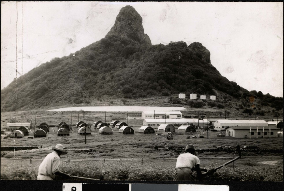 Base norte-americana instalada em 1957 na ilha de Fernando de Noronha para monitoramento de mísseis teleguiados — Foto: Arquivo Nacional
