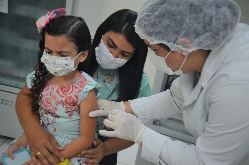 Estado de SP registra falta de vacina infantil contra Covid em ao menos 42  cidades, São Paulo