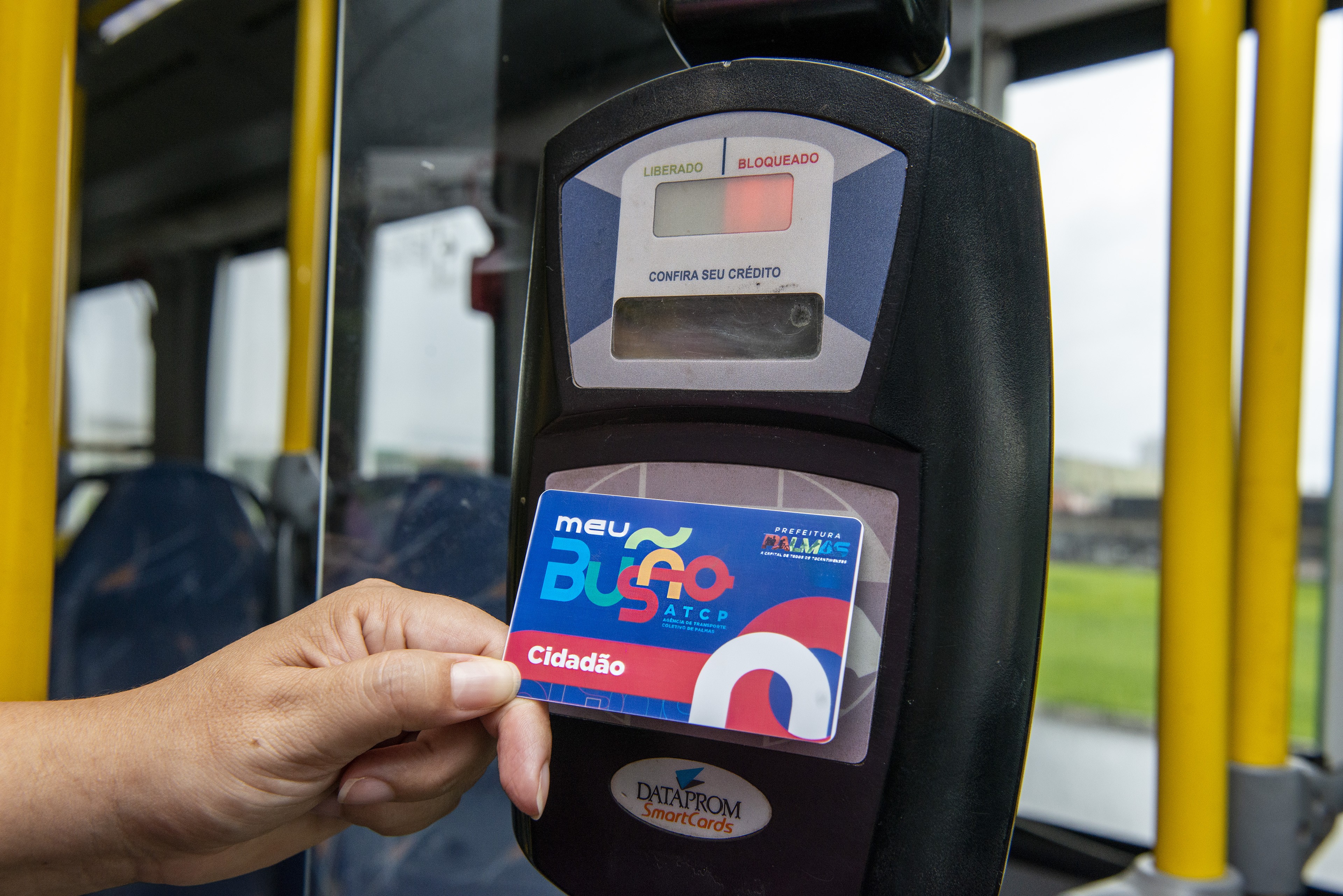 Usuários do transporte coletivo de Palmas só poderão pagar passagem com carteirinha eletrônica; entenda