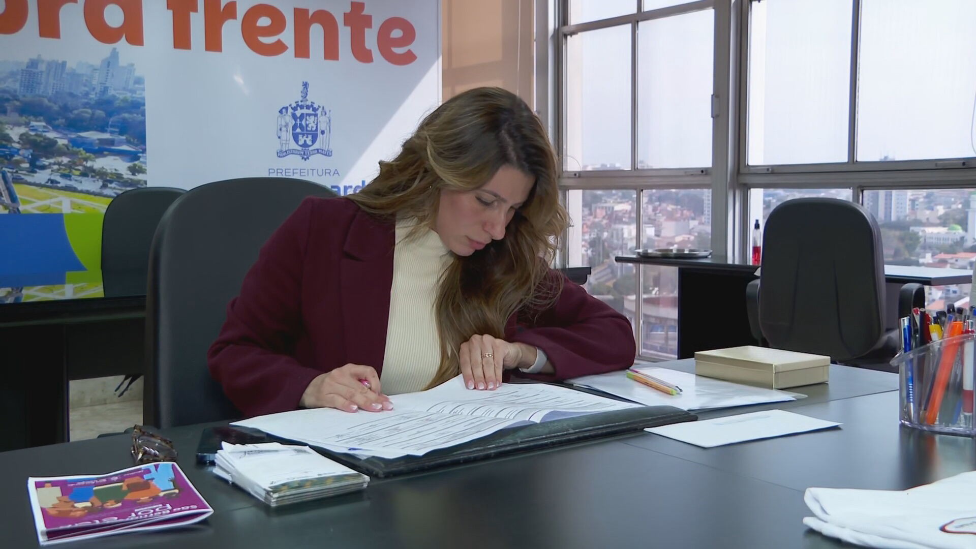 Nova prefeita de São Bernardo diz que vai rever contratos e trocar secretários após operação contra esquema de desvio de dinheiro