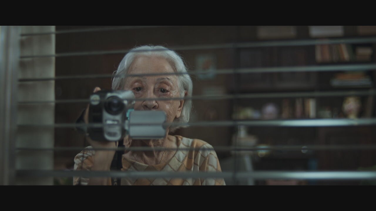 Como surgiu 'Vitória', filme com Fernanda Montenegro que conta história real da mulher que combateu violência no RJ