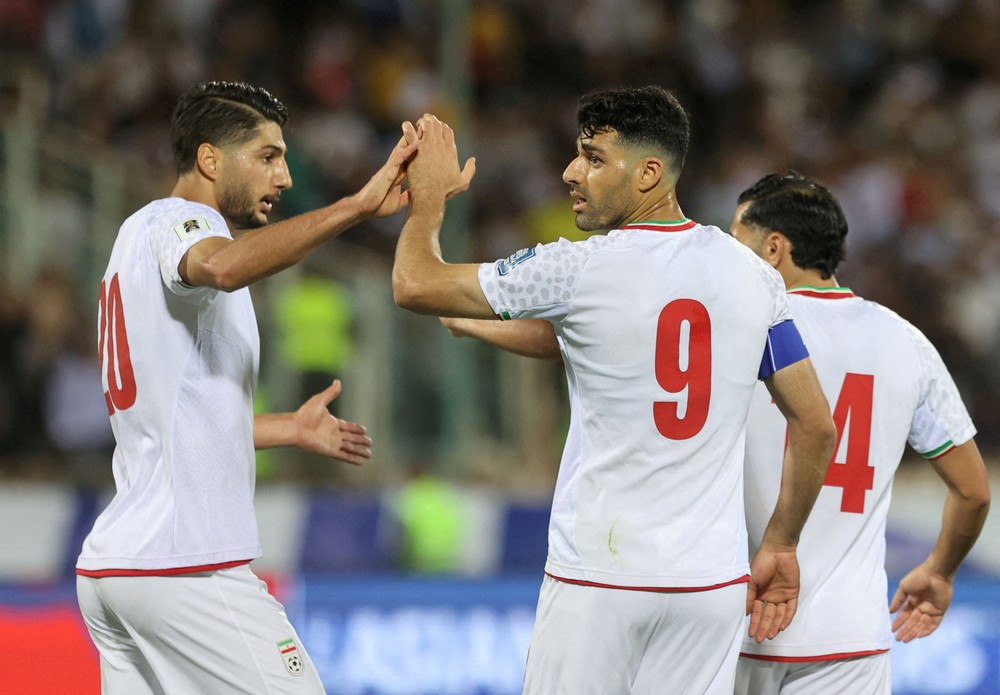 Incerteza sobre a participação da seleção do Irã na Copa do Mundo persiste apesar de preparativos