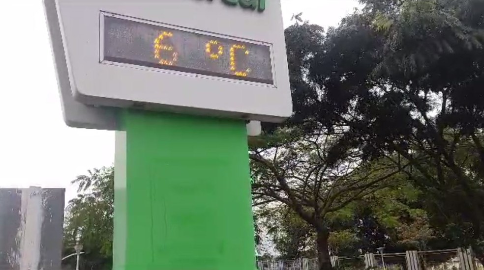 Por volta das 9h30, termômetros marcaram 6ºC em Ponta Porã — Foto: Mauro Almeida/TV Morena