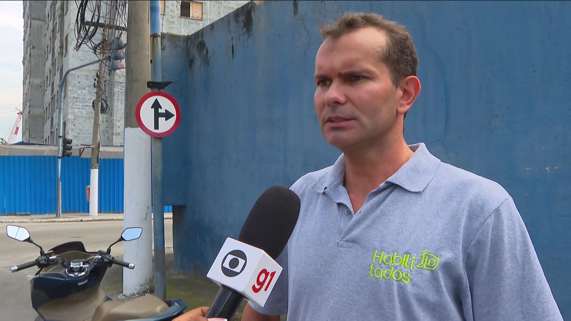 Instrutor autônomo de direção denuncia intimidação durante aula em Niterói