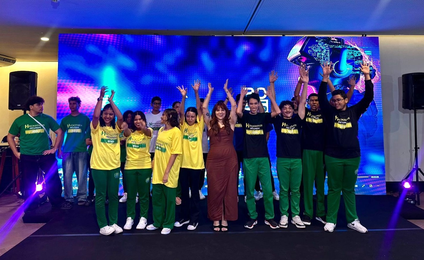 Vencedores de maratona da Seduc criam projeto para combater o bullying nas escolas