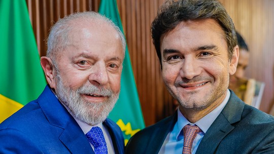 Sabino antecipa volta a Brasília sob ameaça de expulsão do União Brasil - Foto: (Ricardo Stuckert/PR)