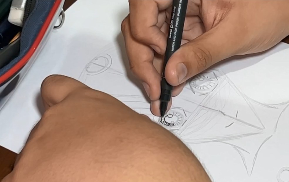 Fernando inspira estudantes de escola ao escrever livros em Araçatuba (SP) — Foto: Reprodução/TV TEM