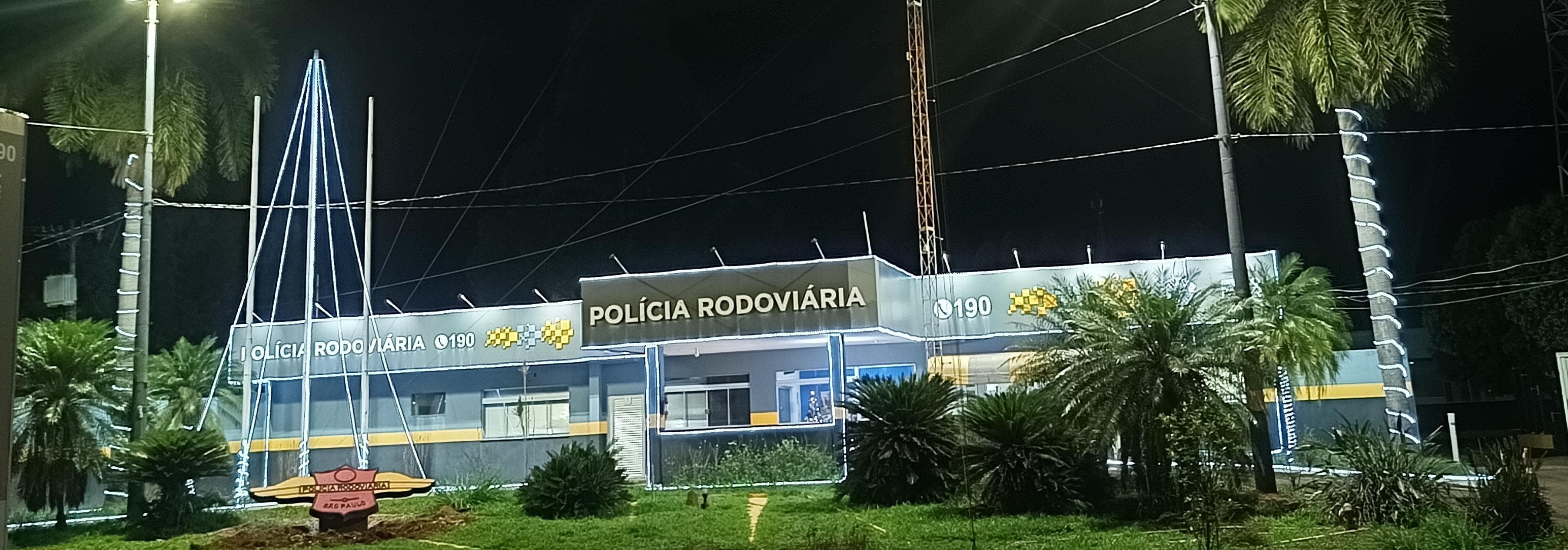 Polícia Rodoviária faz campanha para arrecadar fraldas geriátricas que serão doadas a asilos na região de Araçatuba