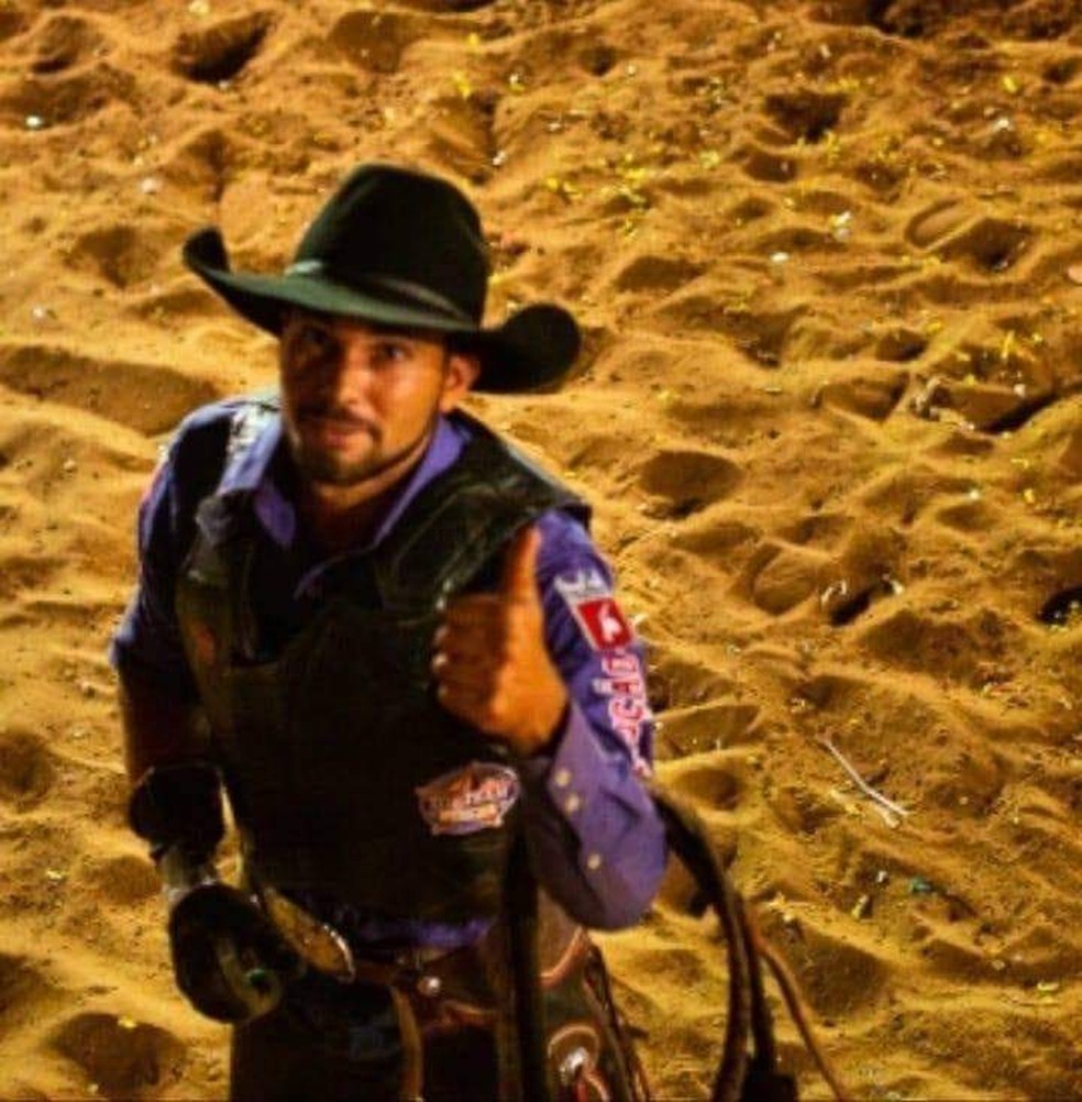 Fabiano Pinheiro Rocha morreu pisoteado por um touro — Foto: Arquivo pessoal