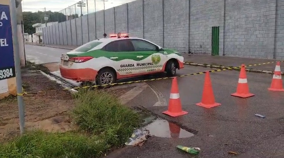 , a Guarda Municipal ficou encarregada de fazer o controle do trânsito. — Foto: Reprodução