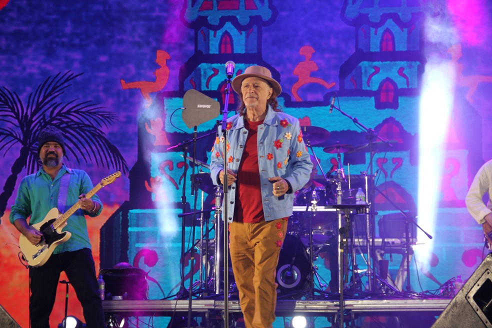 Alceu Valença é uma das atrações do Brilha Natal — Foto: Erickson Nogueira/g1