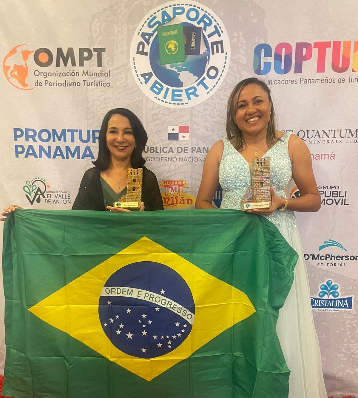 Areia y empresarios de PB ganan Premio Internacional de Turismo de Panamá |  Paraíba