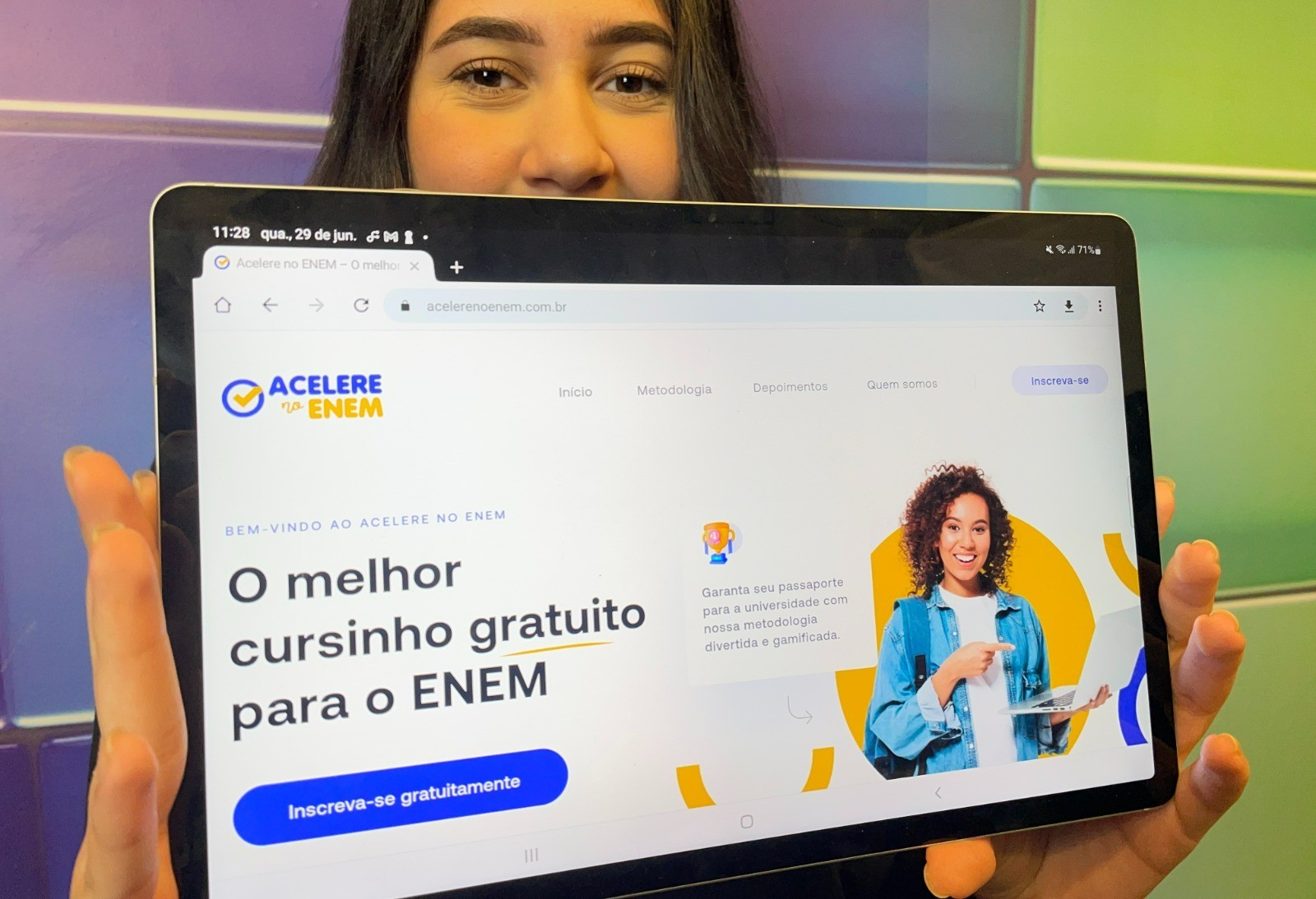 Acelere no Enem realiza festival educacional interativo com shows e games para 18 mil estudantes