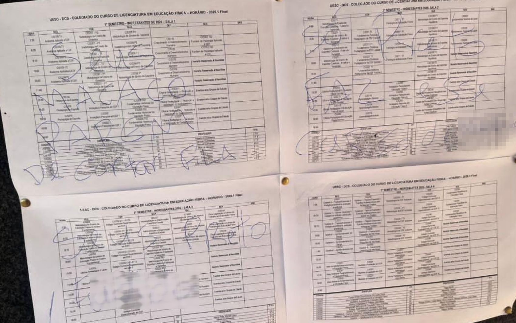 Estudantes denunciam mensagens racistas em mural de universidade na Bahia